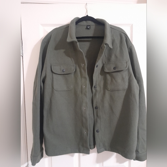 Other - Men's Olive Green Jacket